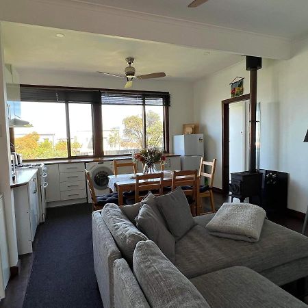 Moana Beach Sunset Holiday Accommodation B 외부 사진